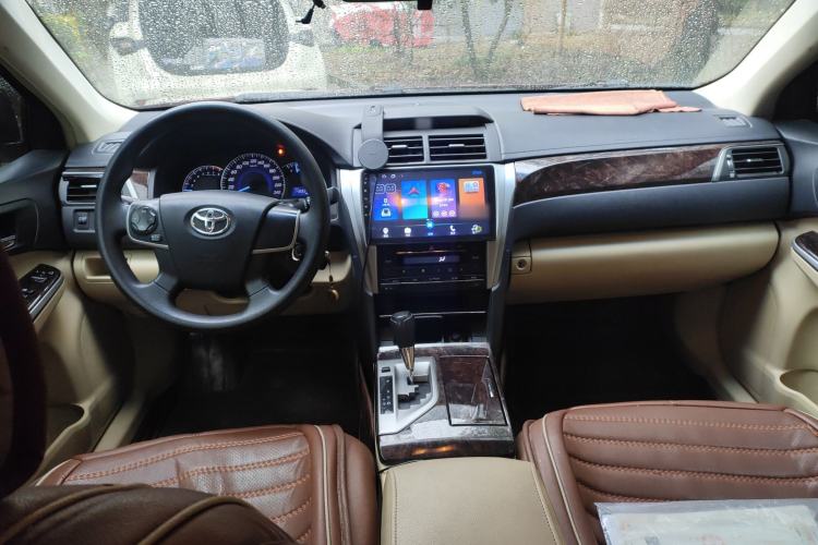 Used Toyota Camry 2015 2.0E Elite Edition
