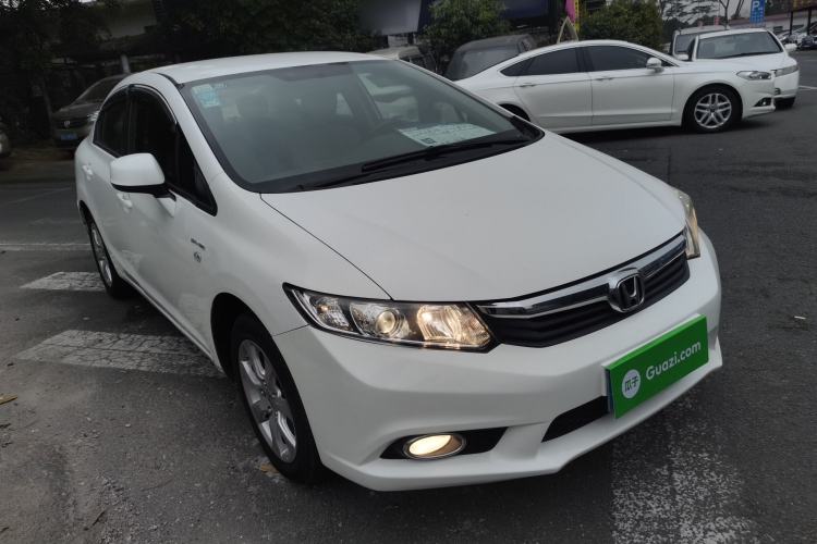 Used Honda Civic 2013 10th Anniversary 1.8L Automatic Comfort Version Front Right 45 Deg