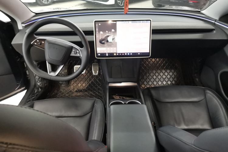 Used Tesla Model 3 2023 Rear-Wheel-Drive Version Center Console