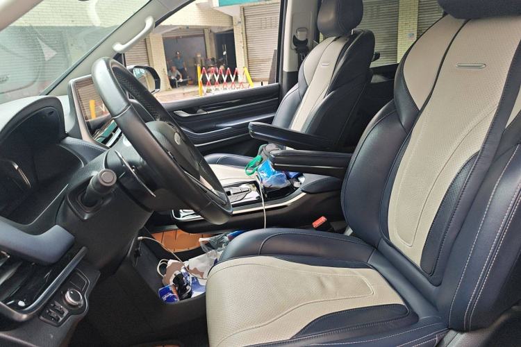 Used SAIC MAXUS G20 2021 PLUS 2.0T Gasoline Automatic Flagship Edition