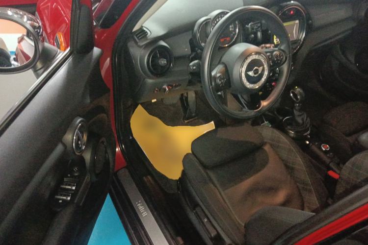 Used MINI MINI 2015 1.5T COOPER Fun Five-Door Edition