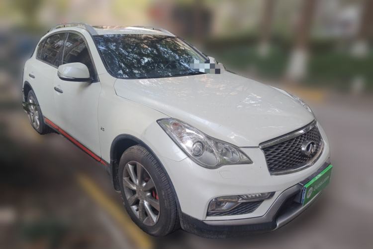 Used Infiniti QX50 2015 2.5L Enjoyment Edition Front Right 45 Deg