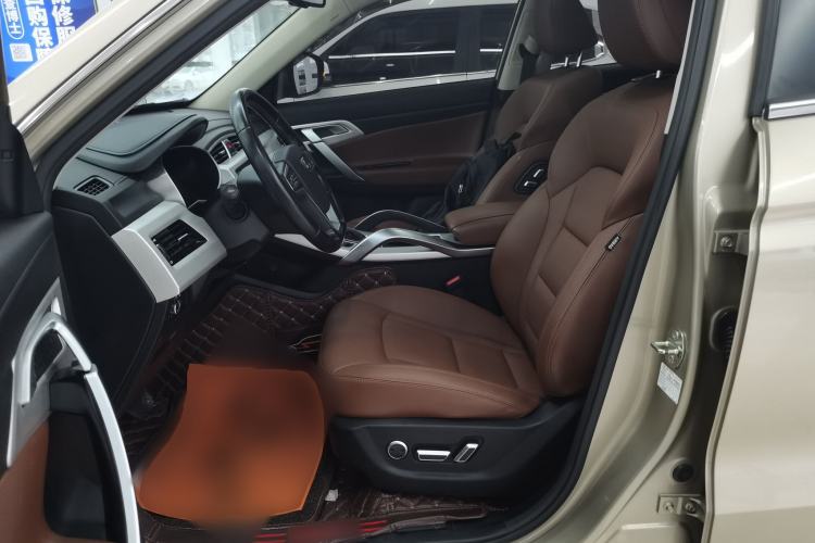 Used Geely Auto Emgrand X7 Sport 2018 1.8TD Automatic All-Wheel-Drive ZhiZun Model with 4G Connectivity