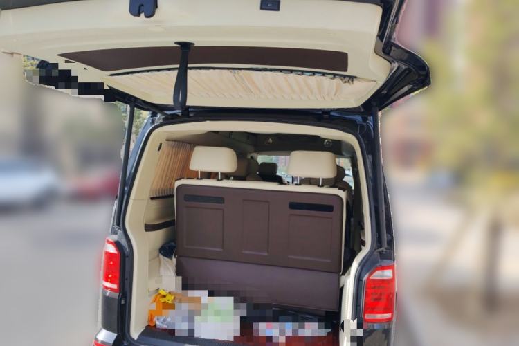 Used Volkswagen Caravelle 2018 2.0 TSI 4x4 Luxury Edition 7-Seater Trunk