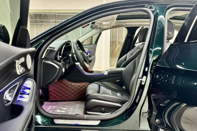 Used Mercedes-Benz C-Class 2021 C 260 L Sport Edition Star Collection Interior 3