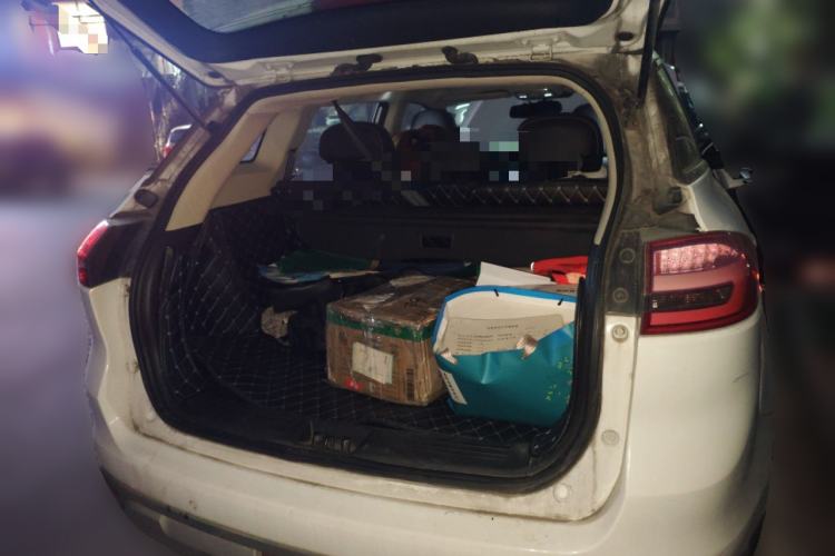 Used Geely Auto Emgrand X7 Sport 2016 2.0L Manual Smart Connect Version