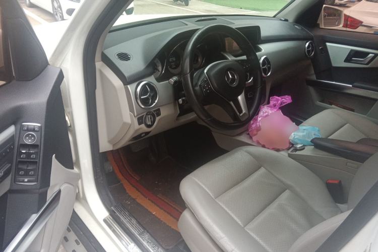 Used Mercedes-Benz GLK-Class 2014 GLK 260 4MATIC Dynamic Model
