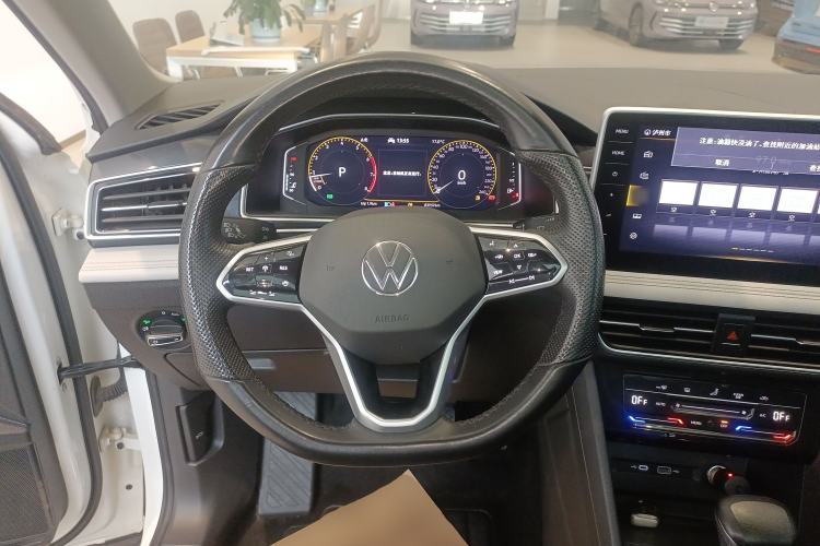 Used Volkswagen Tiguan L 2022 330TSI Automatic Two-Wheel Drive Smart Edition