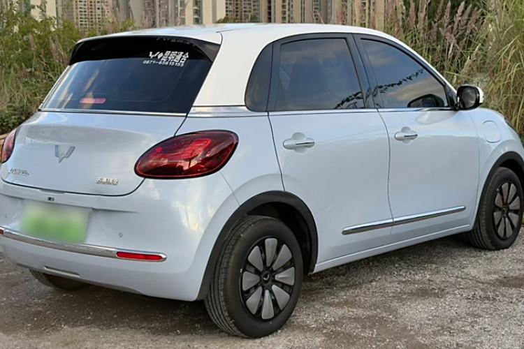 Used Wuling Bingo 2023 410 km Lingxi Deluxe Edition