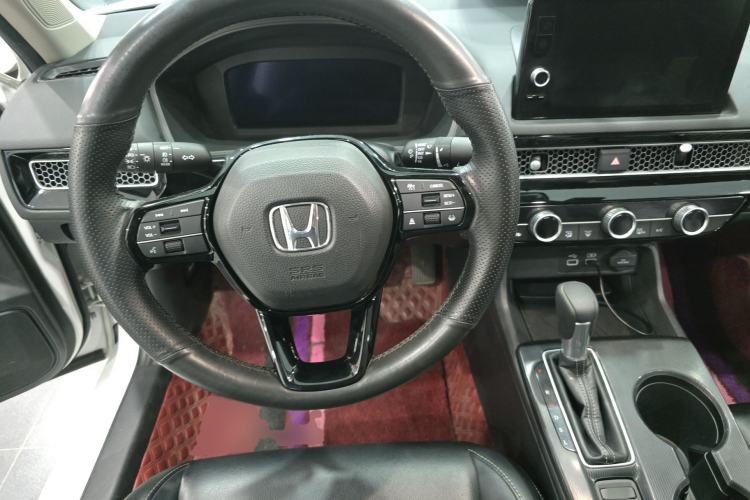 Used Honda Civic 2023 240TURBO CVT Dynamic Edition
