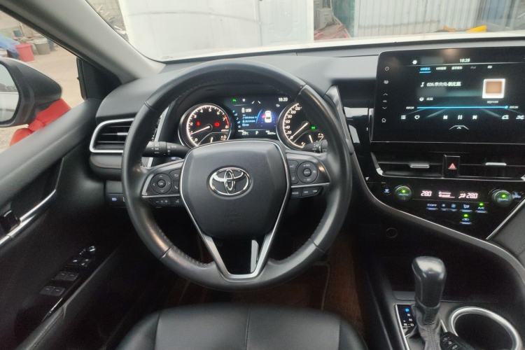 Used Toyota Camry 2021 2.0G Luxury Edition