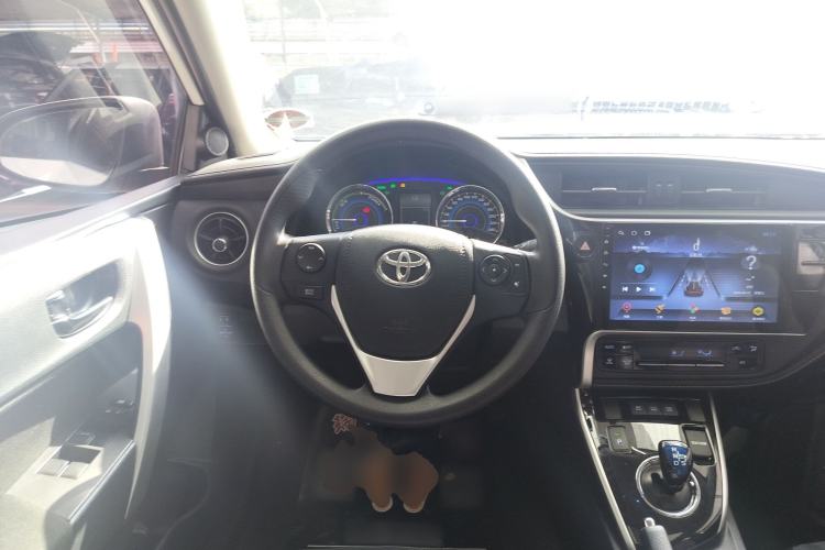 Used Toyota Corolla 2017 Revised Dual-Engine 1.8L E-CVT Leading Edition Steering Wheel