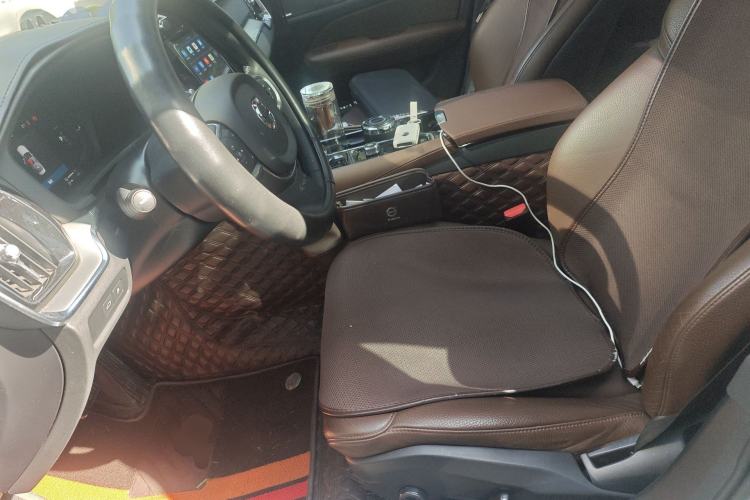 Used Volvo S60 New Energy 2024 T8 All-Wheel Drive Long-Range Zhiyi Luxury Edition
