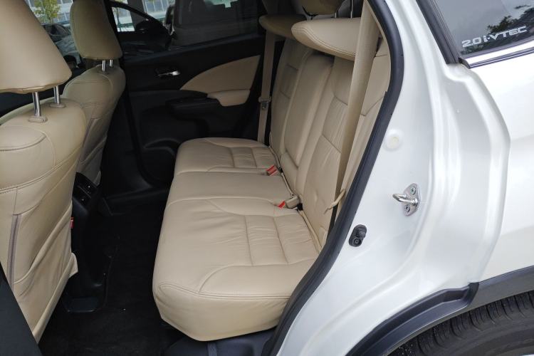 Used Honda CR-V 2016 2.0L two-wheel drive Urban Edition
