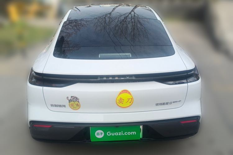 Used Geely Galaxy 8 2025 130km EM-P Starship Edition
