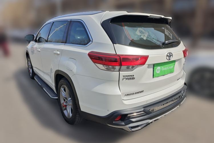 Used Toyota Highlander 2018 2.0T Four-Wheel Drive Luxury Edition 7 Seats China V Emission Standard Rear Left 45 Deg