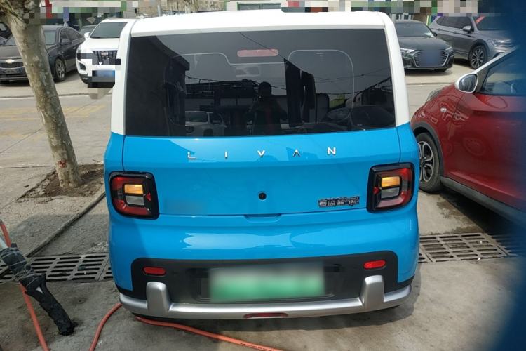 Used Livan Blue Balloon 2025 Model Dynamic Version
