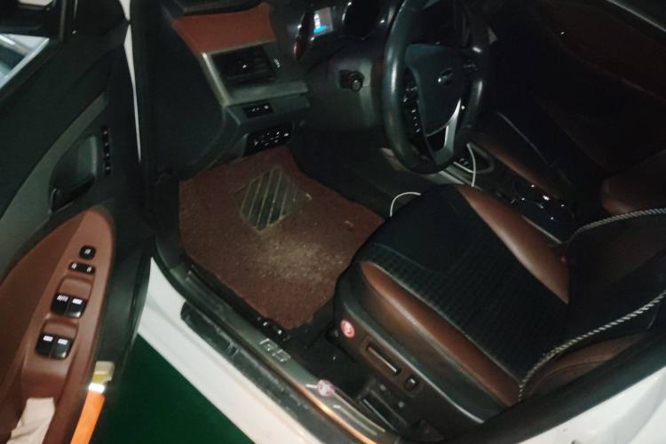 Used BYD G5 2014 1.5TID Automatic Flagship Model
