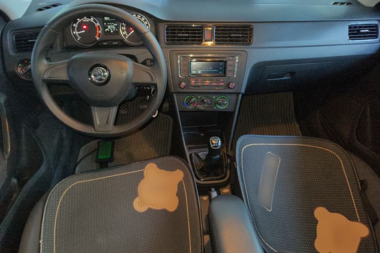 Used Skoda Rapid Spaceback 2016 Revised Version 1.4L Manual Front-Drive Edition