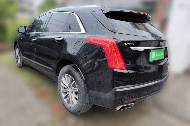 Used Cadillac XT5 2018 25T Luxury Model Rear Left 45 Deg