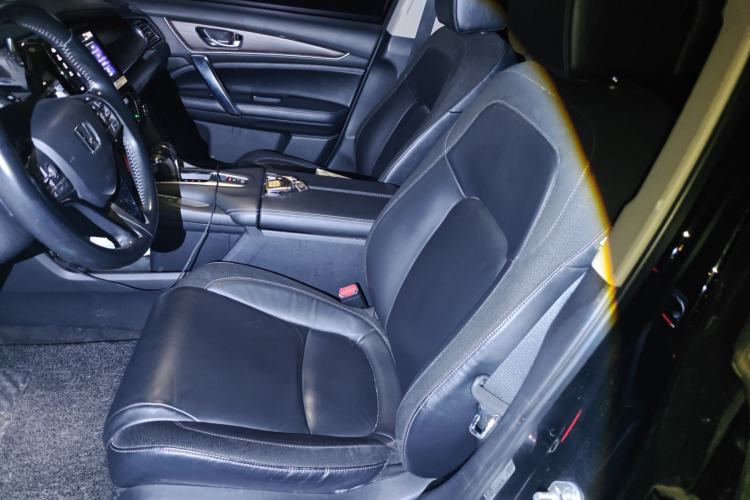 Used Honda Avancier 2017 240TURBO Two-Wheel Drive Luxury Edition
