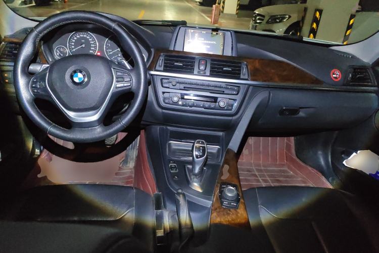Used BMW 3 Series 2014 328Li Fashion Model
