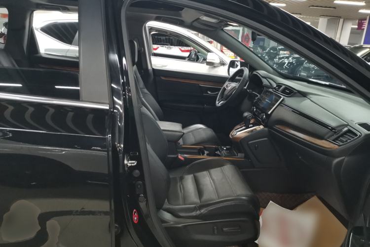 Used Honda CR-V 2019 240TURBO CVT 2WD Fashion Edition China VI Right Front Seat