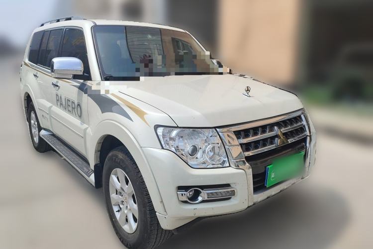 Used Mitsubishi Pajero 
