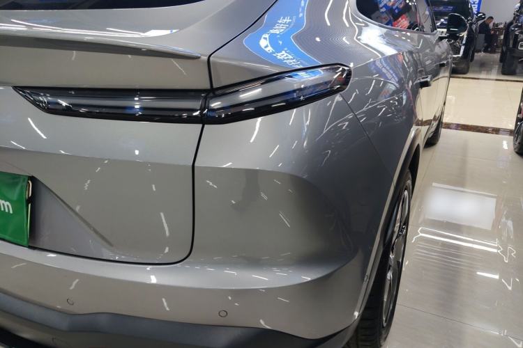 Used ONVO L60 2024 60 kWh Rear-Drive Version