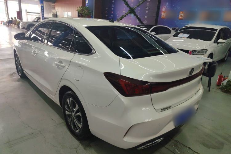 Used CHANGAN Eado 2023 Changan Edition PLUS Blue Whale NE 1.4T GDI DCT Prestige Version
