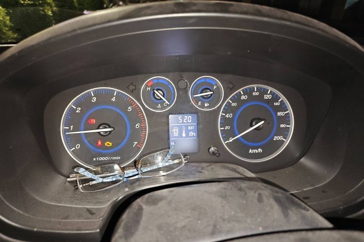 Used JMC Baodian 2018 2.9T New Value-Packed Two-Wheel-Drive Diesel Comfort Version with Extended Cargo Bed – JX4D30B5L