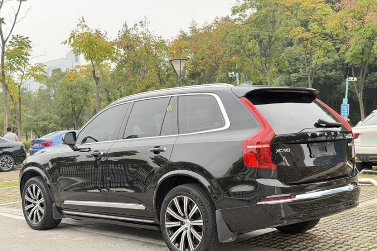 Used Volvo XC90 2023 B6 Zhiyi Luxury Edition 7-Seater
