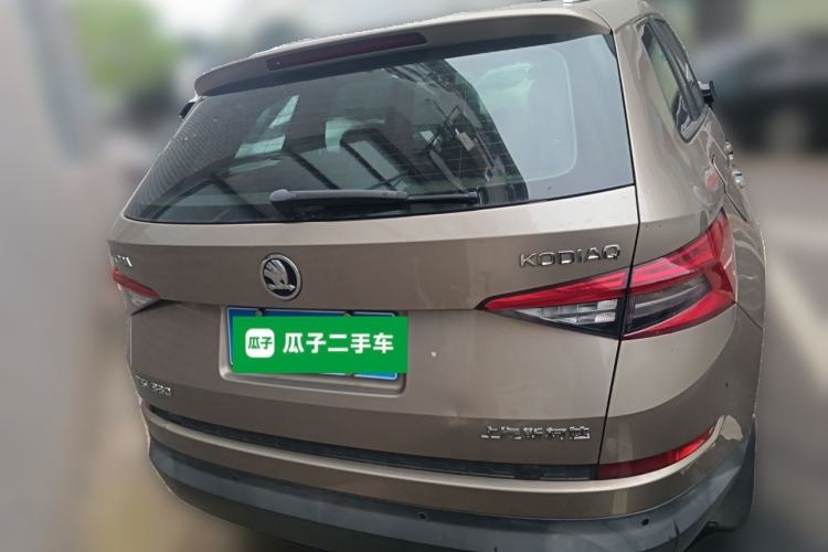 Used Skoda Kodiaq 2018 Facelifted TSI330 5-Seater Two-Wheel-Drive Comfort Edition Rear