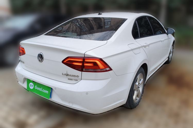 Used Volkswagen Lamando 2017 230TSI DSG Fashion Edition
