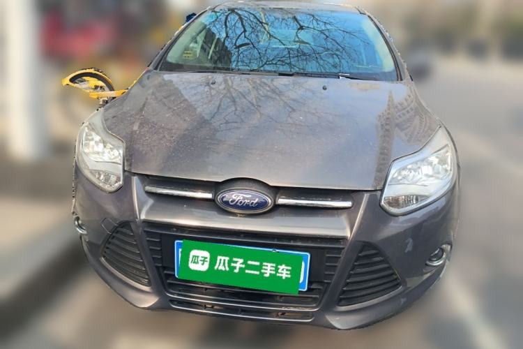 Used Ford Focus 2012 Sedan 1.6L Automatic Fashion Edition
