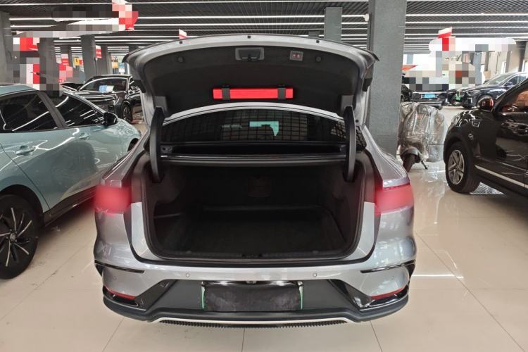 Used BYD Han 2023 EV Champion Edition 605KM Front-Drive Premium Model