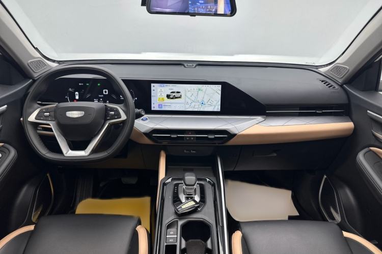 Used Geely Auto Haoyue PRO 2024 1.5T DCT Zongheng+ Interior 3