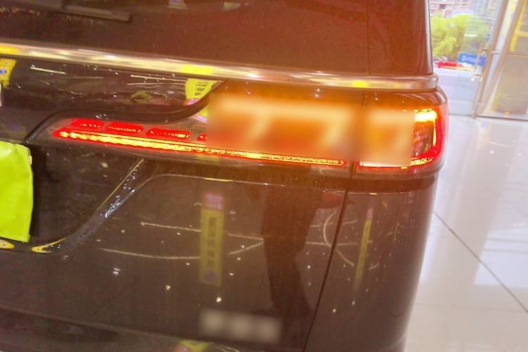 Used VOYAH Dream 2022 Low-Carbon Edition Dream+ Smart Enjoyment Package Right Rear Taillight