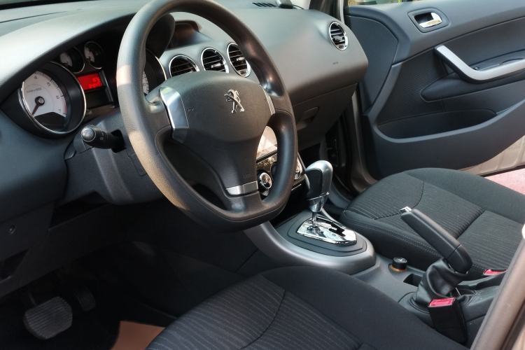 Used Peugeot 408 2013 2.0L Automatic Comfort Edition
