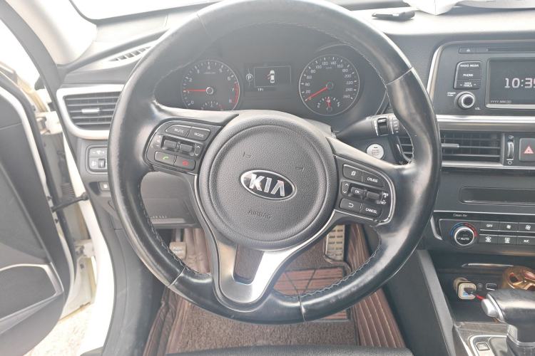Used Kia K5 2016 2.0L Automatic LUX