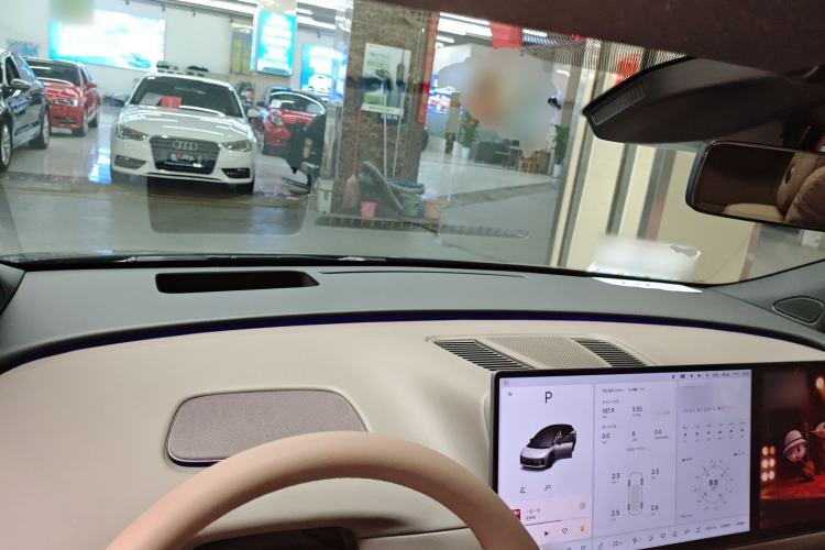 Used Li Auto Li Auto i6 2025 Model Two-Wheel-Drive Standard Type