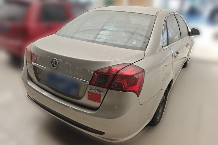 Used Buick Excelle 2013 1.5L Manual Classic Model

