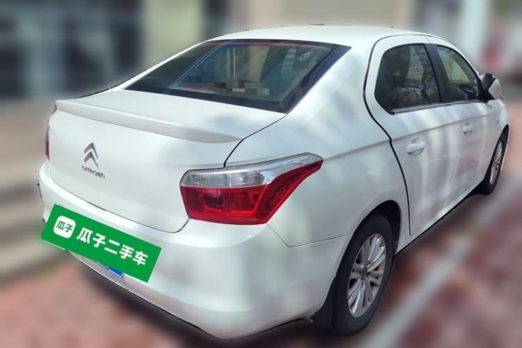 Used Citroen Elysee 2015 Zhishang Edition 1.6L Manual Fashion Model Rear Right 45 Deg