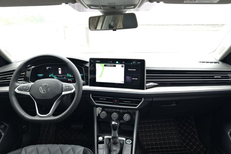 Used Volkswagen Sagitar 2024 300TSI DSG Excellence Edition Interior 1