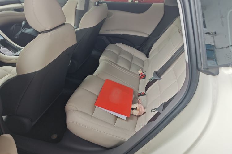 Used IM L6 2024 Max Standard Edition Left Rear Seat