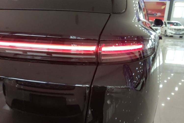 Used Li Auto L7 2023 Pro Model Right Rear Taillight