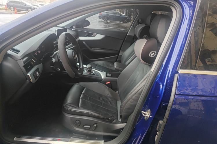 Used Audi A4L 2019 40 TFSI Fashion Version China V
