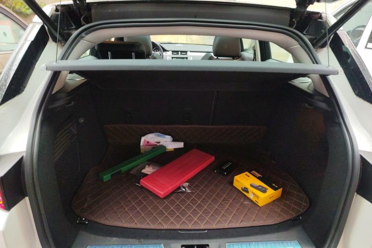 Used Land Rover Range Evoque 2015 2.0T 5-Door Ignite Edition Trunk