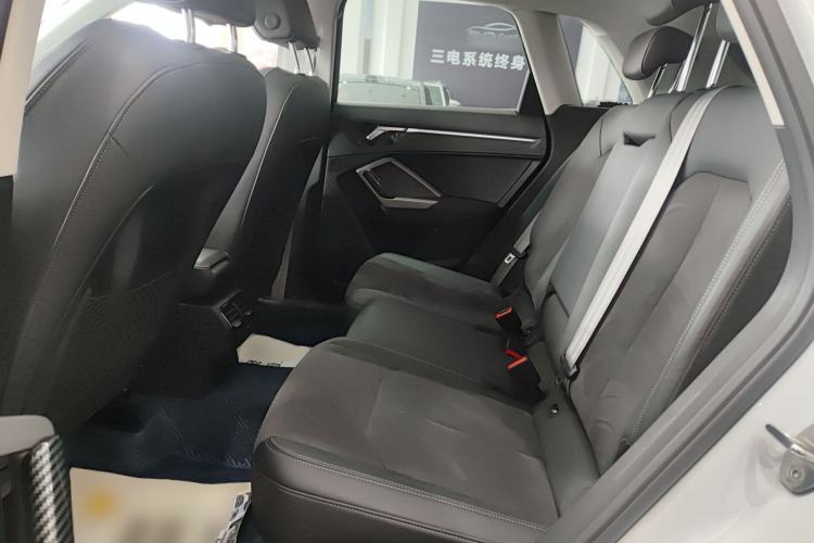 Used Audi Q3 2022 40 TFSI Fashion Dynamic Model
