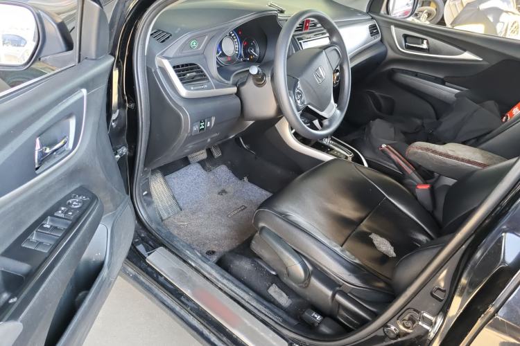 Used Honda Crider 2016 1.8L CVT Luxury Edition Driver Seat